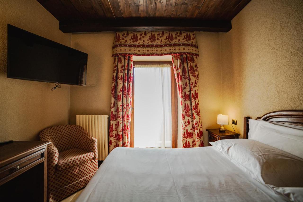 Hotel Jumeaux Breuil-Cervinia Ngoại thất bức ảnh