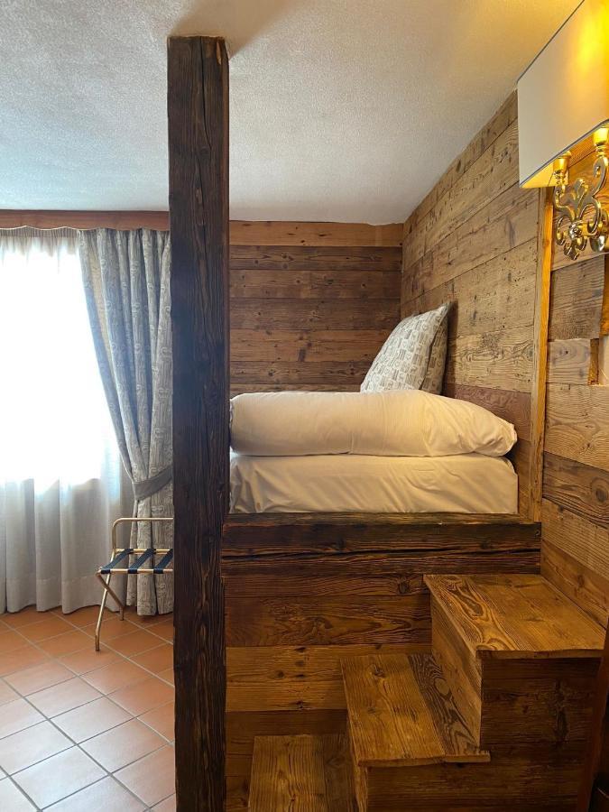 Hotel Jumeaux Breuil-Cervinia Ngoại thất bức ảnh
