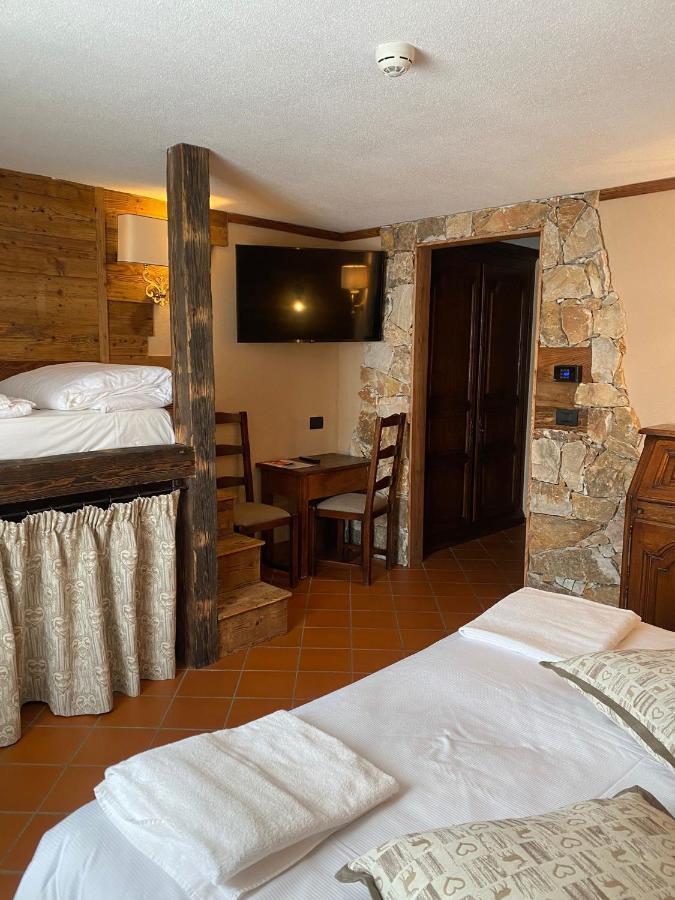 Hotel Jumeaux Breuil-Cervinia Ngoại thất bức ảnh