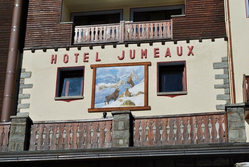 Hotel Jumeaux Breuil-Cervinia Ngoại thất bức ảnh